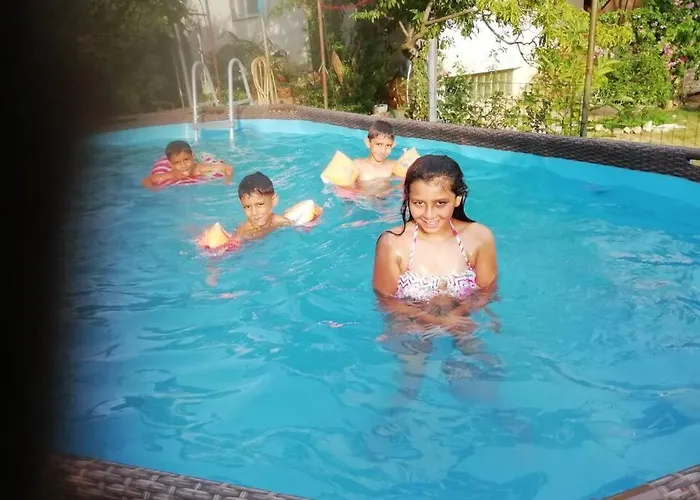 Croatia Borik Big Family With Garden View Number 6 *