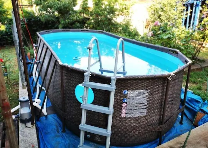 Croatia Borik Big Family With Garden View Number 6 アパート ザダル