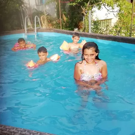 Croatia Borik Big Family With Garden View Number 6 *